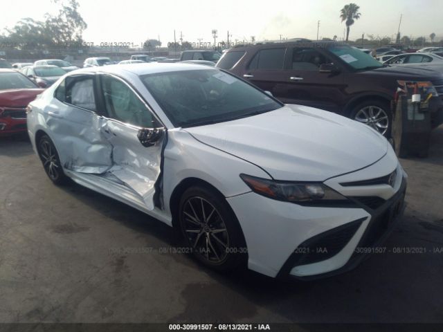 TOYOTA CAMRY 2021 4t1g11ak9mu526235