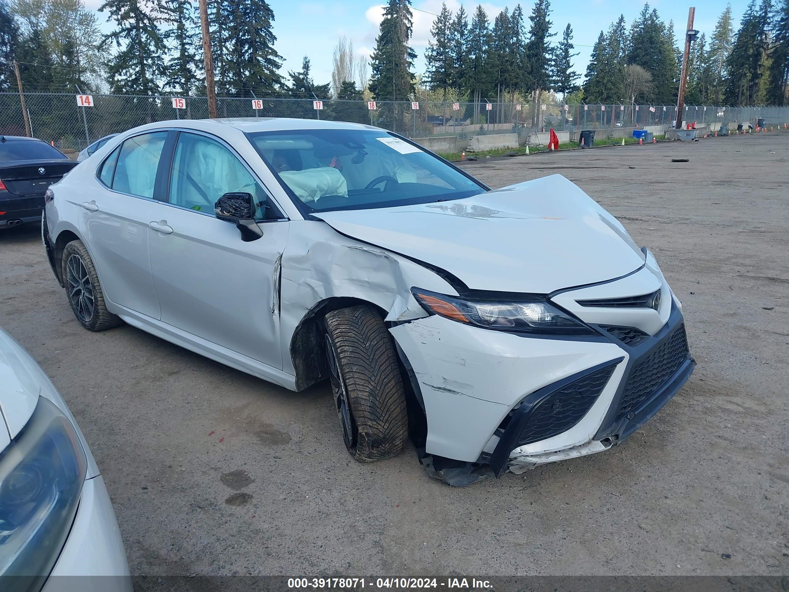 TOYOTA CAMRY 2022 4t1g11ak9nu027890