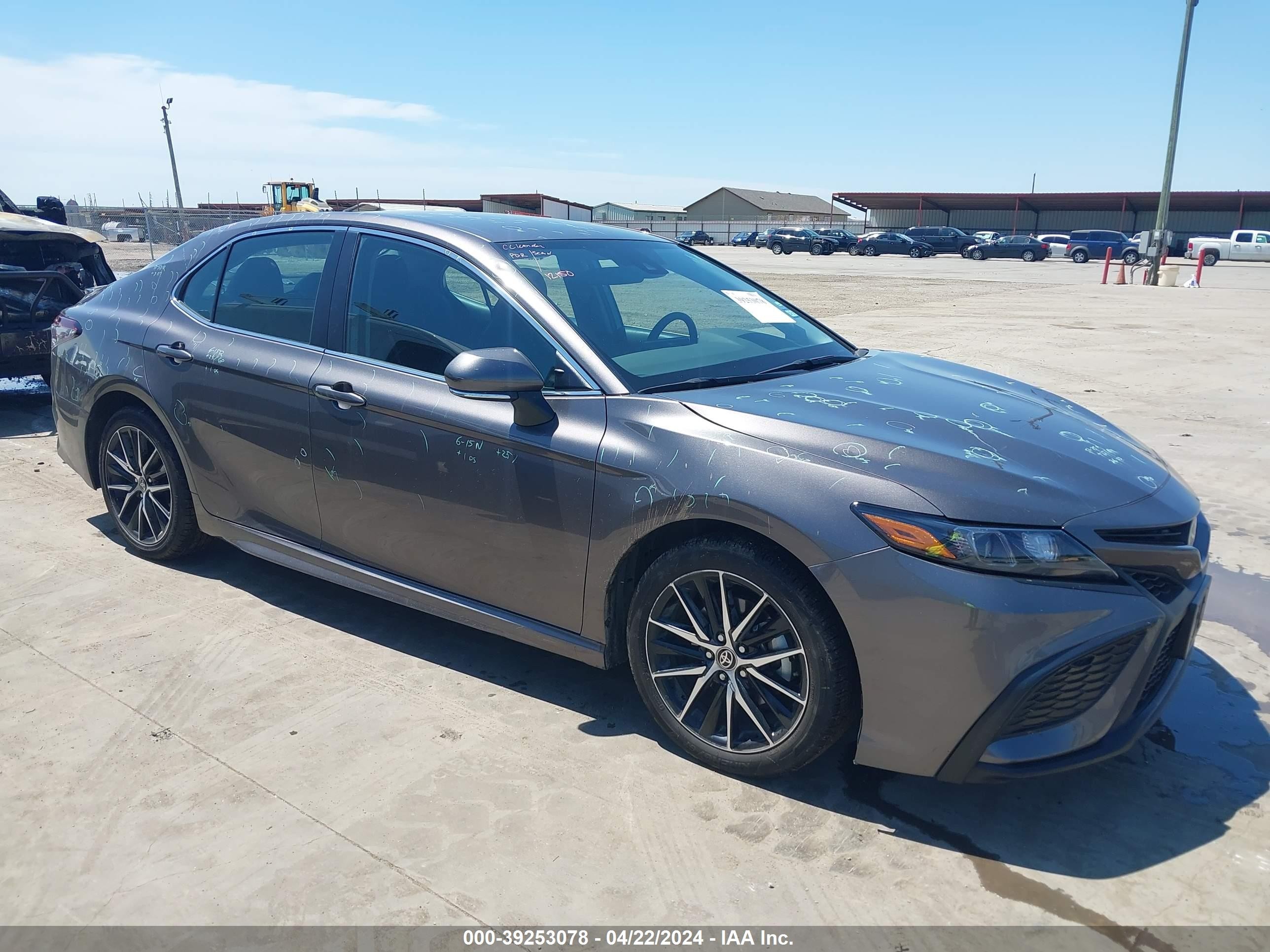 TOYOTA CAMRY 2023 4t1g11ak9pu793377