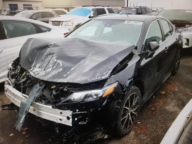 TOYOTA CAMRY SE 2022 4t1g11akxnu037649