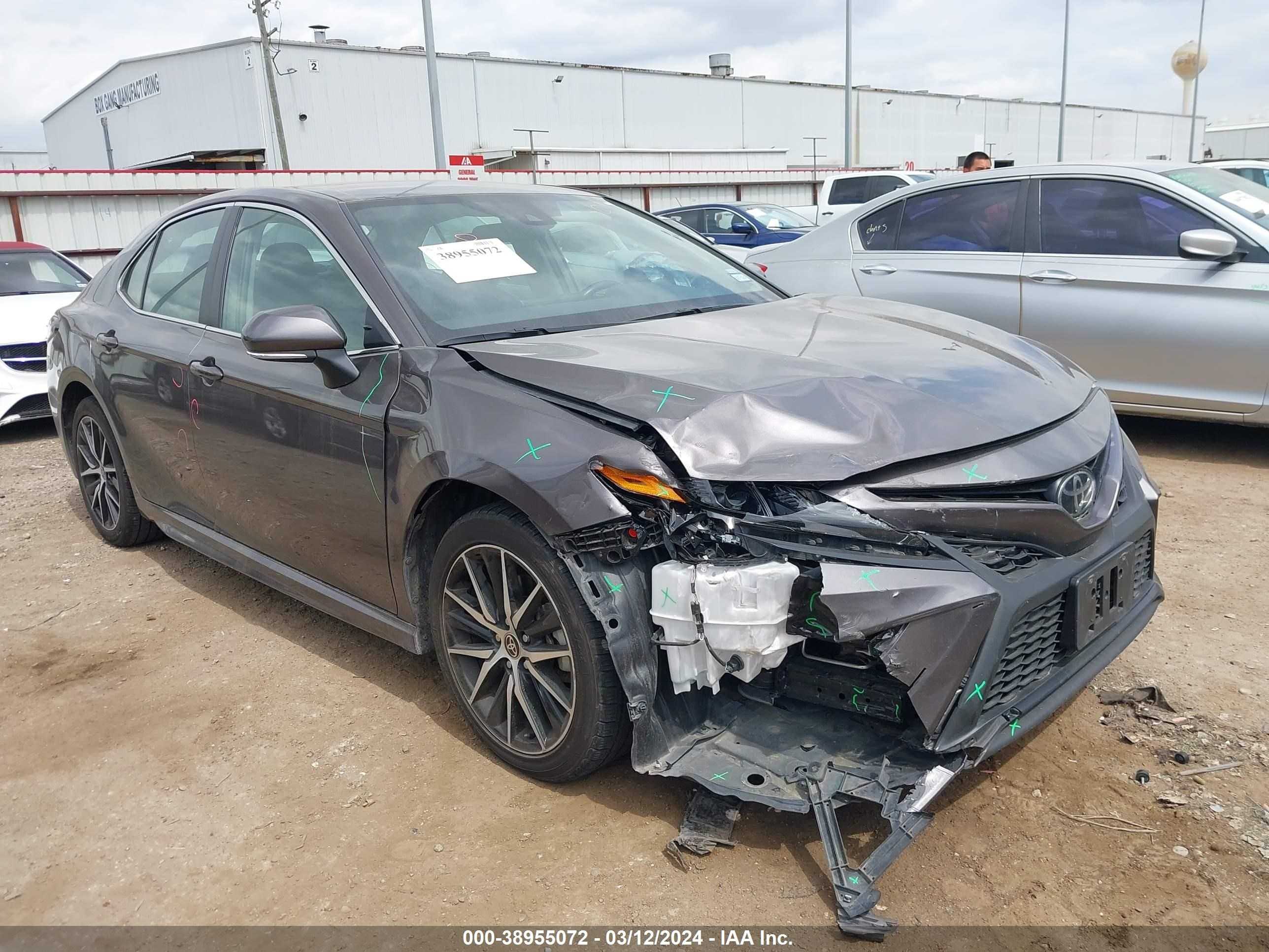 TOYOTA CAMRY 2022 4t1g11akxnu715297