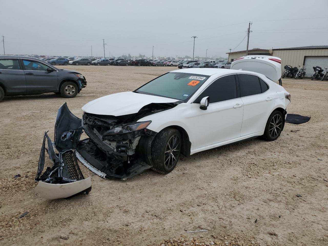 TOYOTA CAMRY 2023 4t1g11akxpu822644