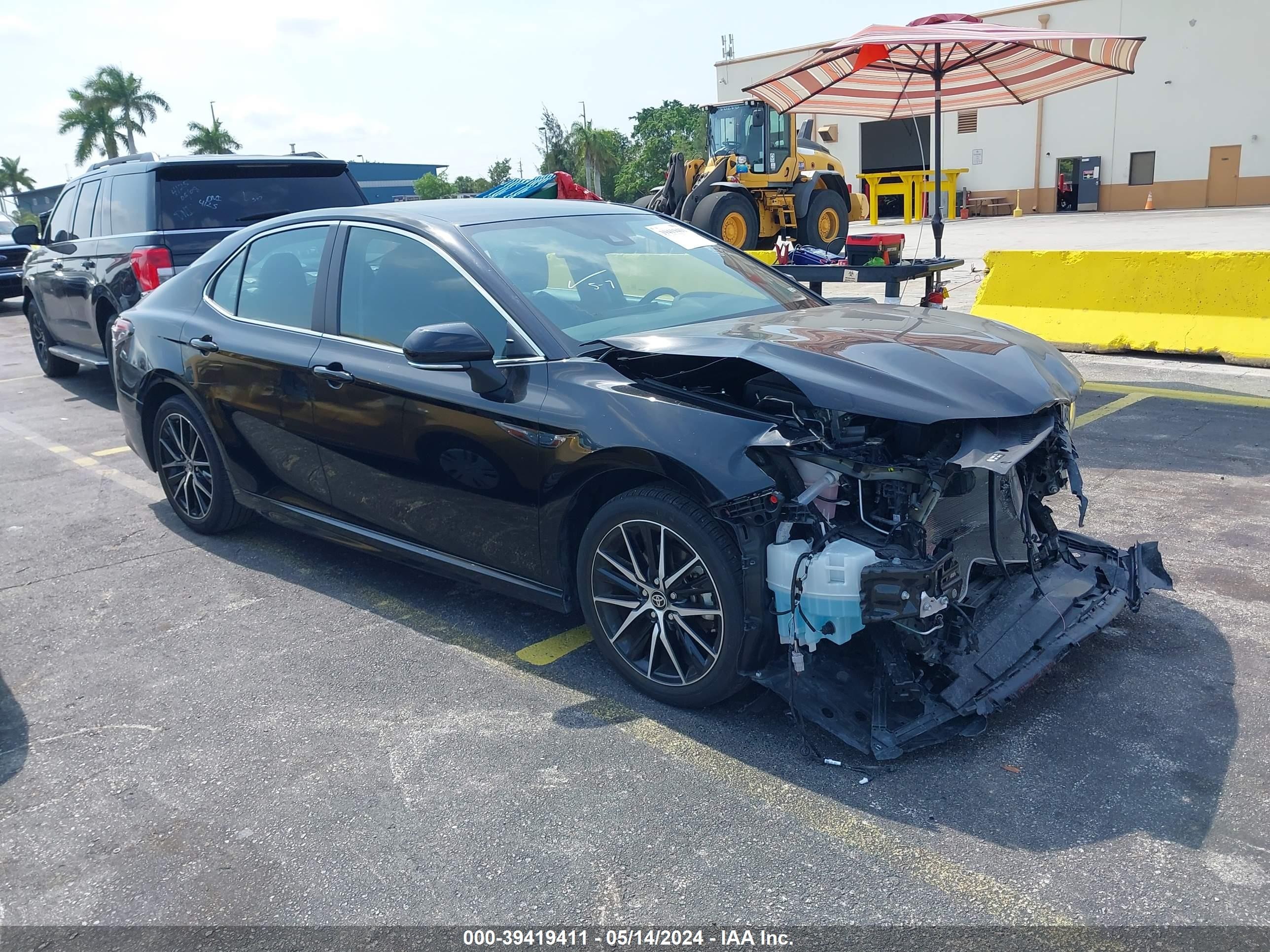 TOYOTA CAMRY 2023 4t1g11akxpu824541