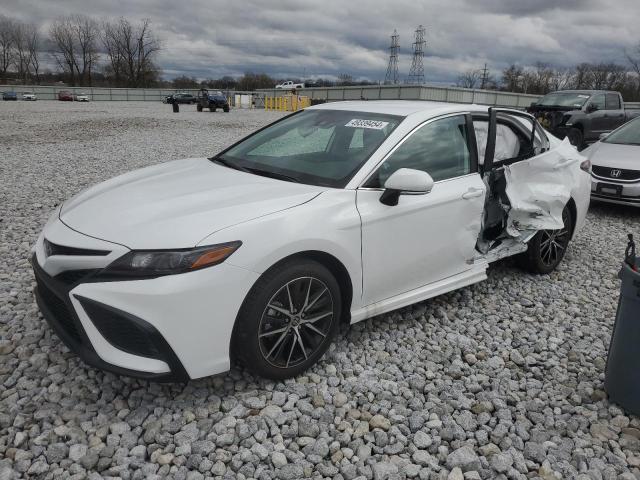 TOYOTA CAMRY 2024 4t1g11akxru900505