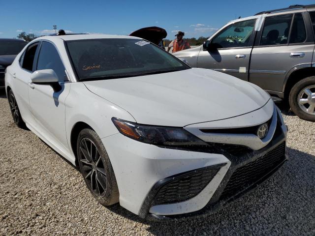 TOYOTA CAMRY SE 2021 4t1g11bk1mu027833