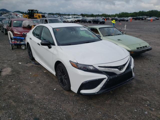 TOYOTA CAMRY SE 2021 4t1g11bk1mu031719