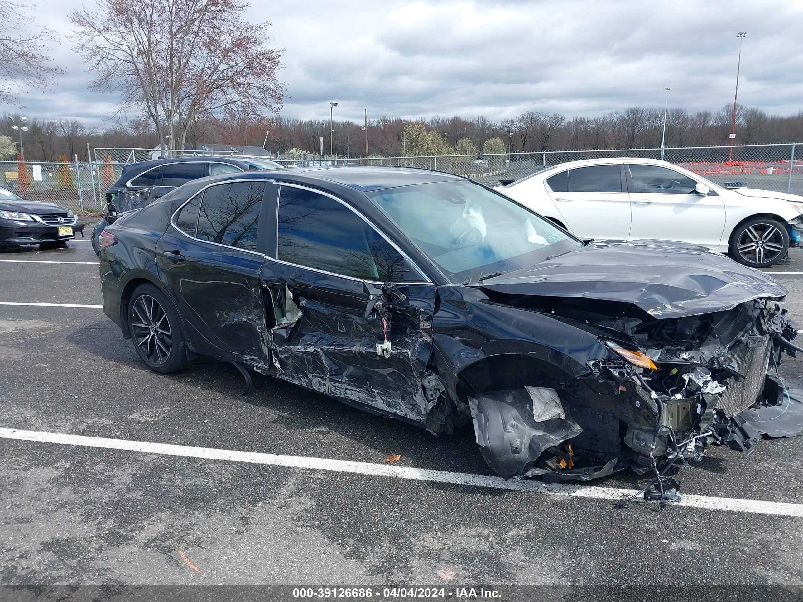 TOYOTA CAMRY 2021 4t1g11bk7mu026069