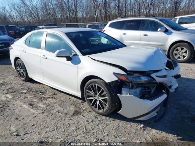 TOYOTA CAMRY 2021 4t1g11bk9mu031323