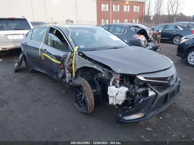 TOYOTA CAMRY 2022 4t1g11bk9nu052335