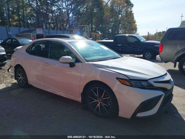 TOYOTA CAMRY 2022 4t1g11bk9nu056000