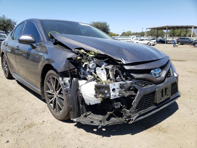 TOYOTA CAMRY SE 2021 4t1g31ak0mu556119