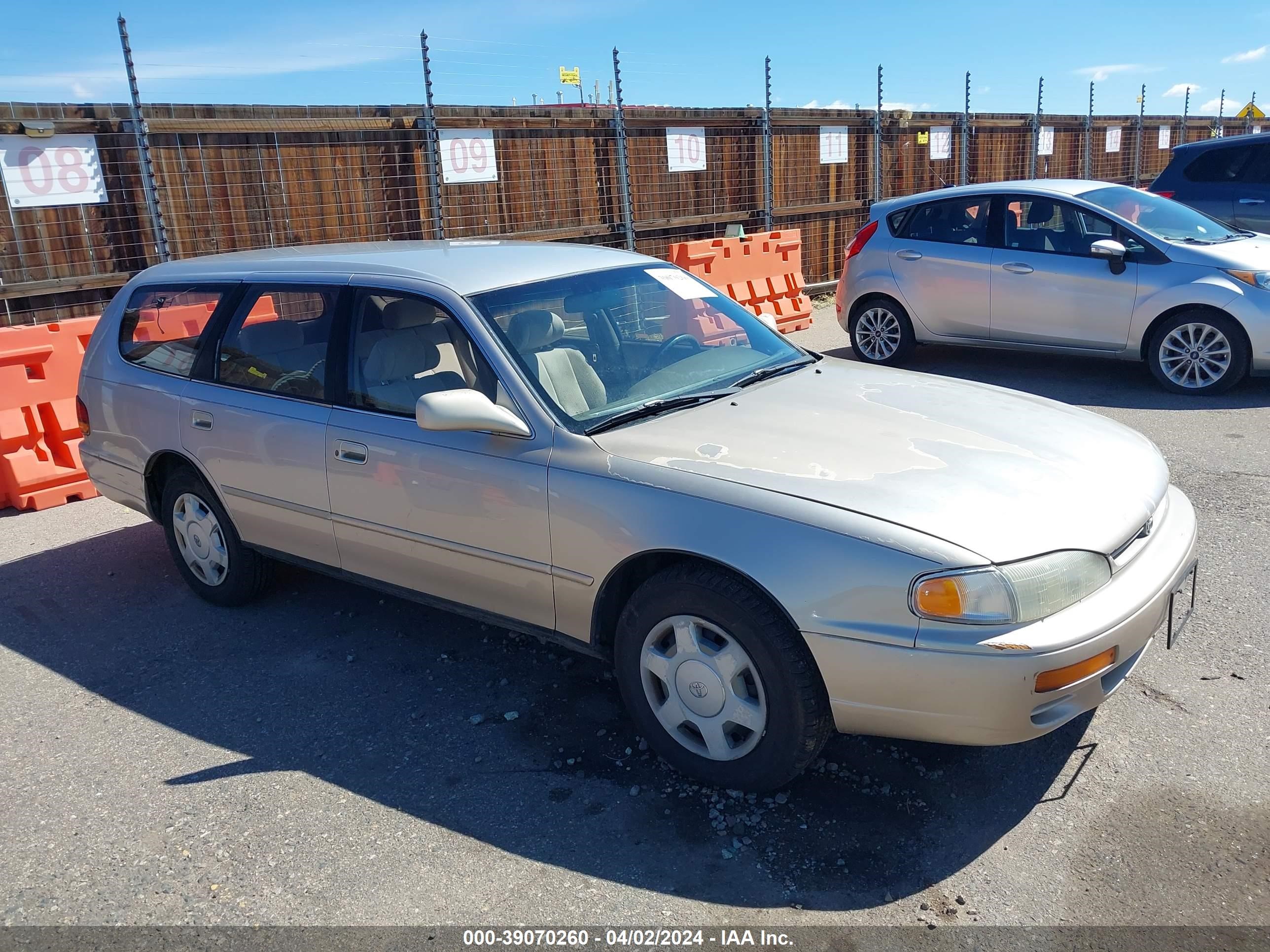 TOYOTA CAMRY 1995 4t1gk12w4su108080