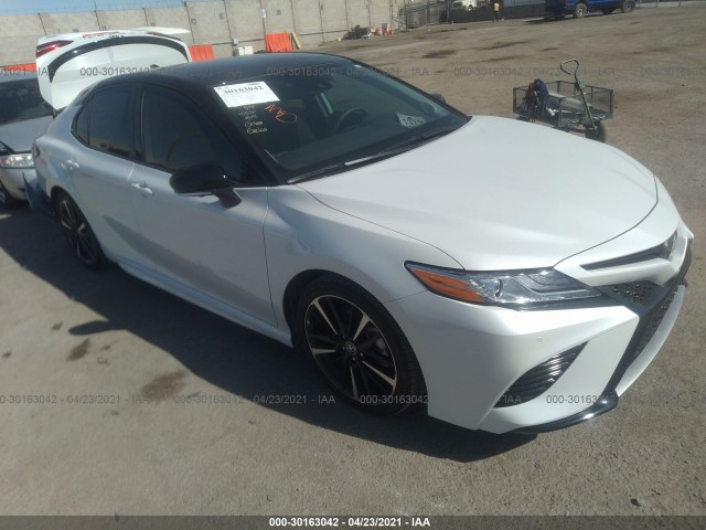 TOYOTA CAMRY 2020 4t1kz1ak8lu033356