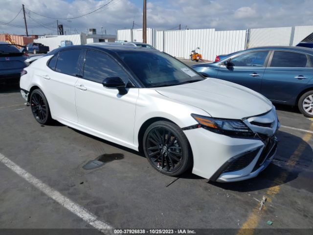 TOYOTA CAMRY 2021 4t1kz1ak8mu054581