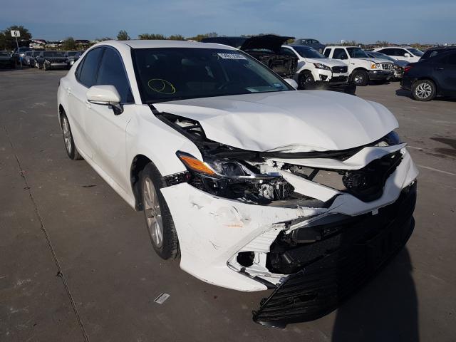 TOYOTA CAMRY LE 2020 4t1l11ak6lu933703