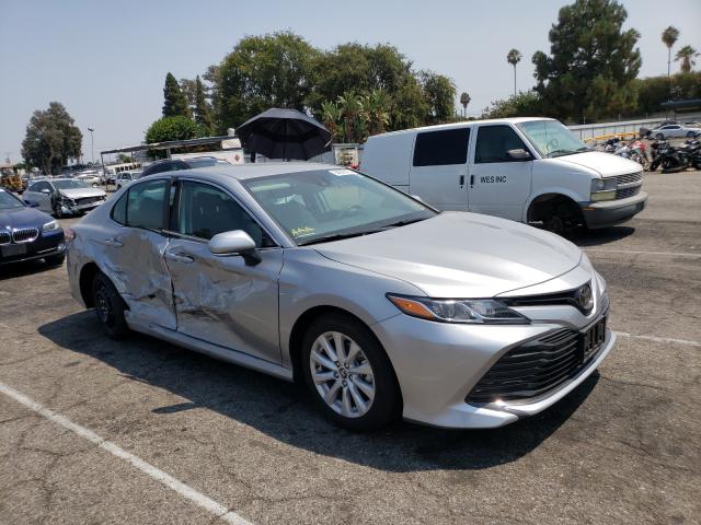 TOYOTA CAMRY LE 2020 4t1l11ak9lu935350