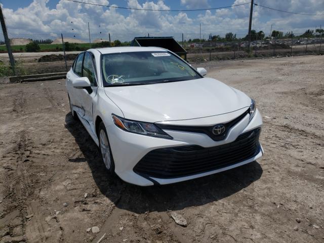 TOYOTA CAMRY LE 2020 4t1l11akxlu866569