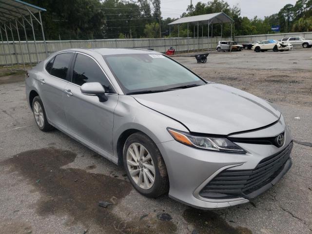 TOYOTA CAMRY LE 2021 4t1r11ak0mu473840