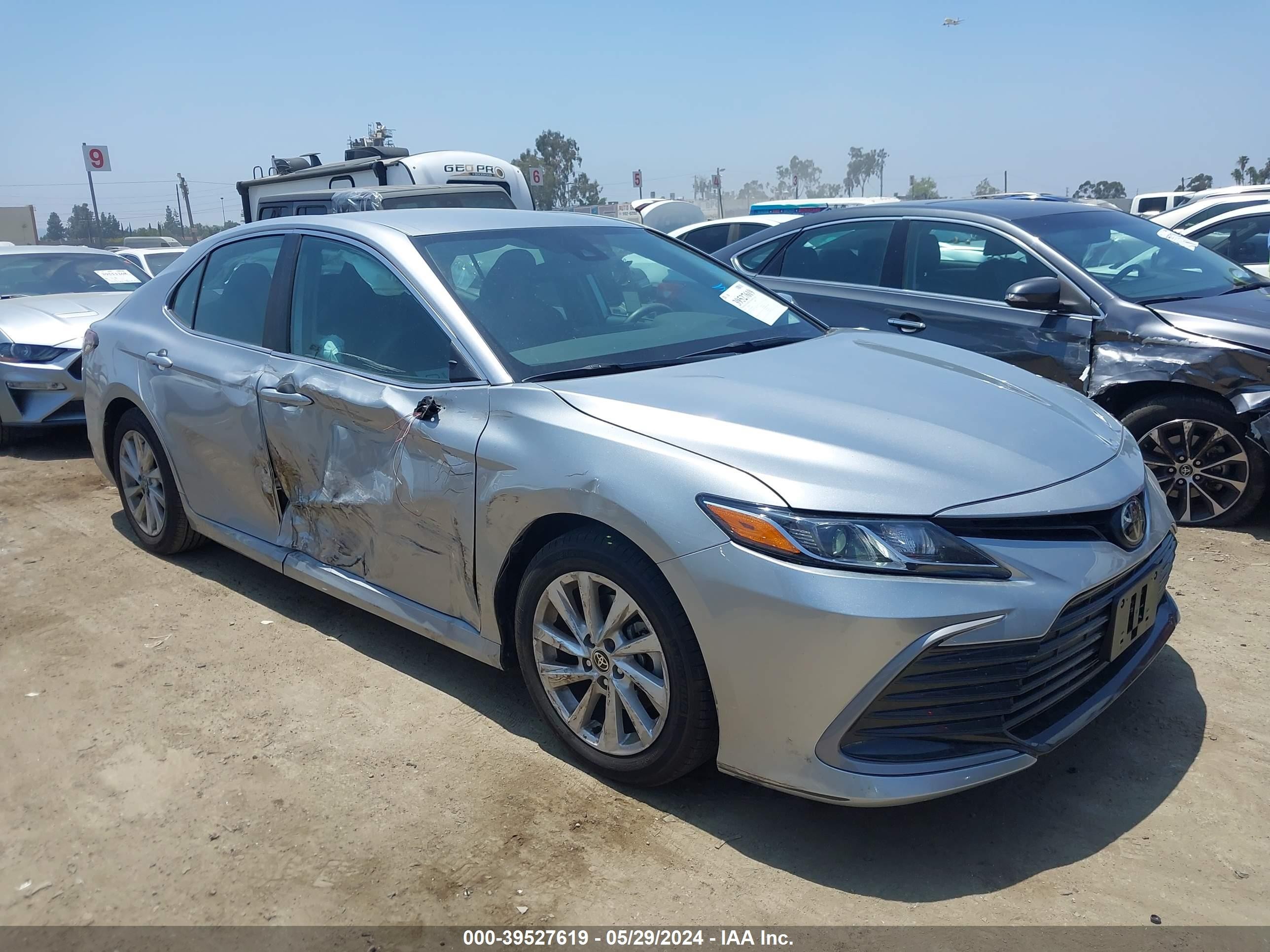 TOYOTA CAMRY 2022 4t1r11ak1nu649926