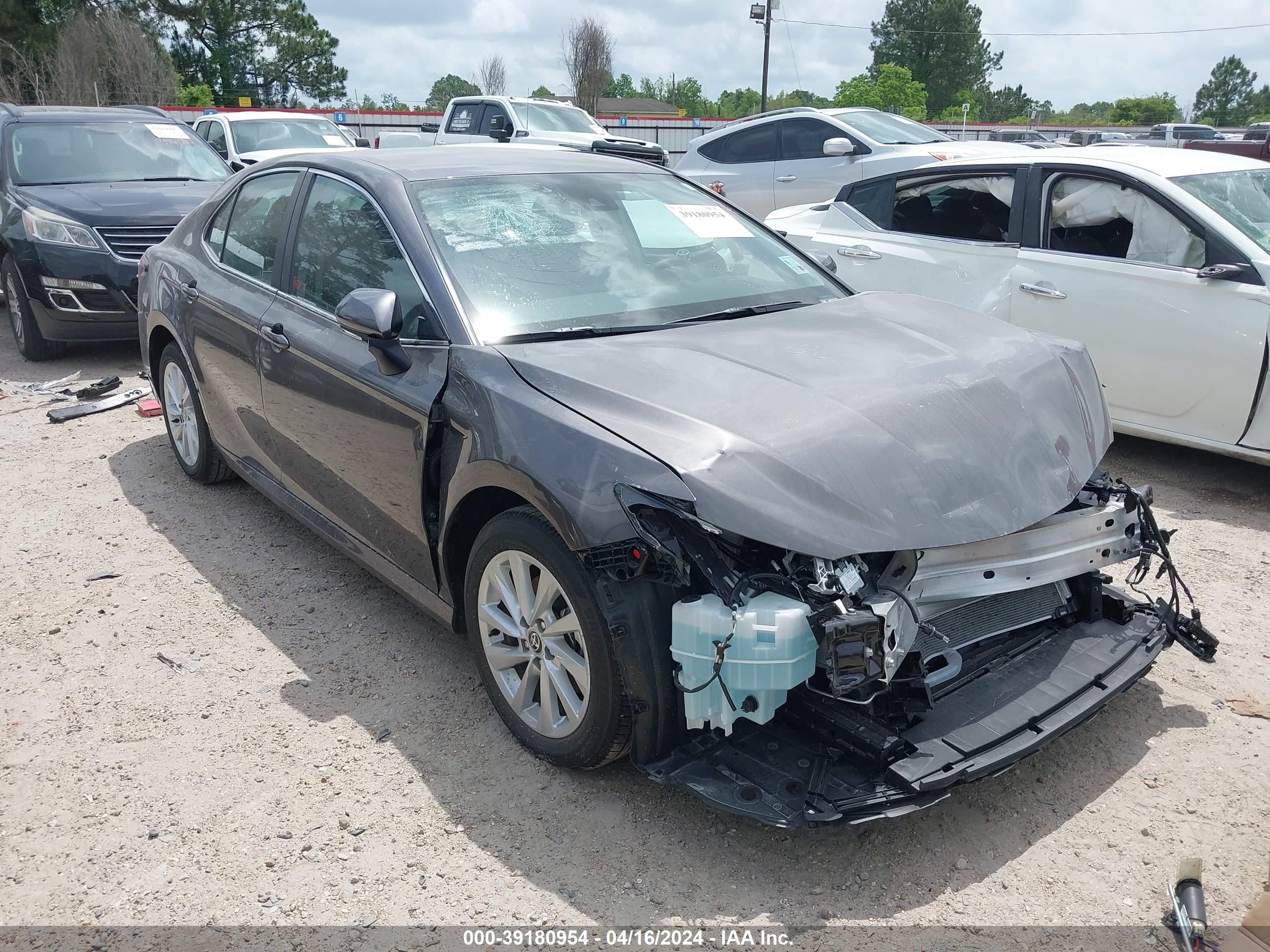 TOYOTA CAMRY 2024 4t1r11ak1ru882842