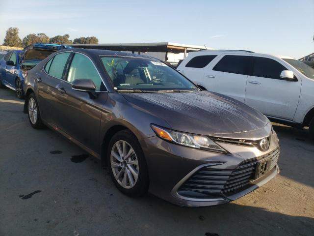 TOYOTA CAMRY LE 2022 4t1r11ak2nu044801