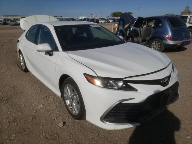 TOYOTA CAMRY LE 2021 4t1r11ak5mu431695