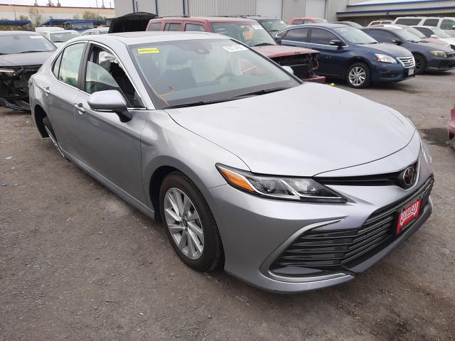 TOYOTA CAMRY LE 2022 4t1r11bk0nu048022