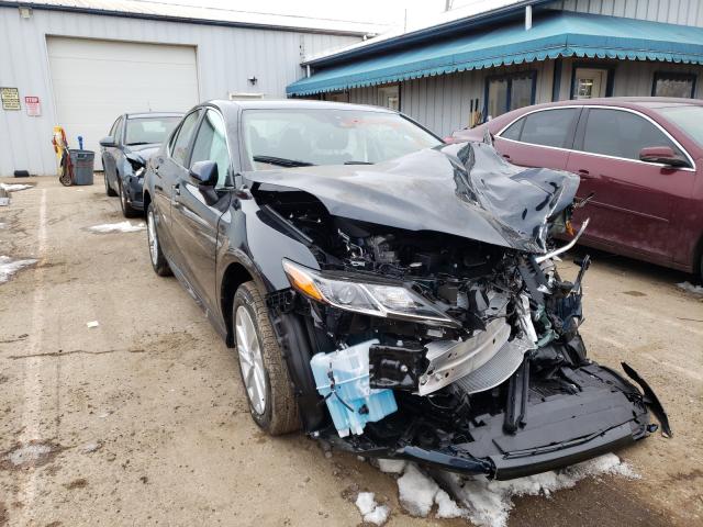 TOYOTA CAMRY LE 2021 4t1r11bk4mu022585