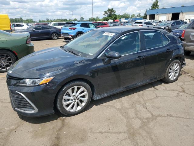 TOYOTA CAMRY LE 2022 4t1r11bk7nu051337