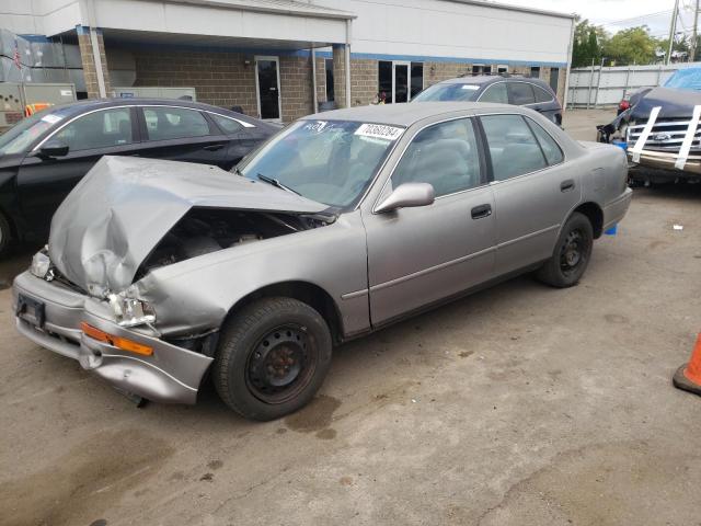 TOYOTA CAMRY LE 1993 4t1sk12e0pu180919