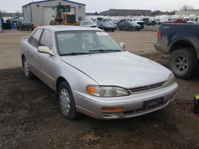 TOYOTA CAMRY LE 1995 4t1sk12e1su634359