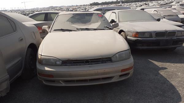 TOYOTA CAMRY 1992 4t1sk12e2nu006606