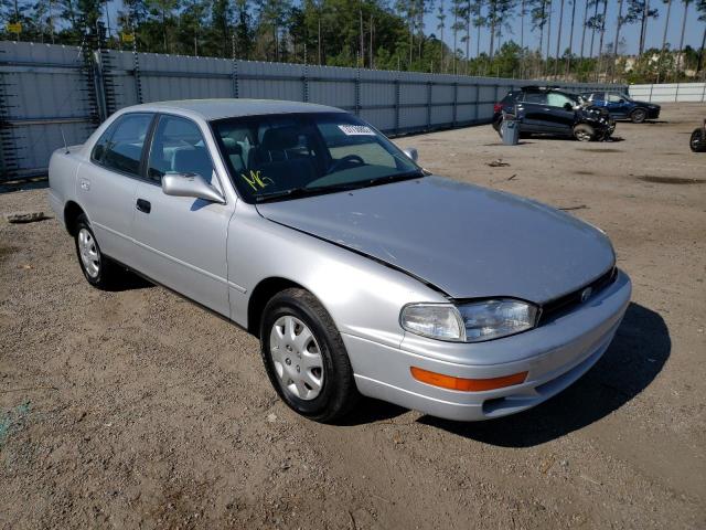 TOYOTA CAMRY LE 1993 4t1sk12e3pu283445