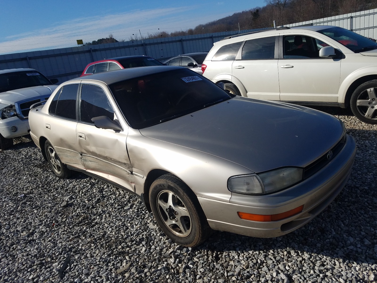 TOYOTA CAMRY LE 1993 4t1sk12e5pu284936