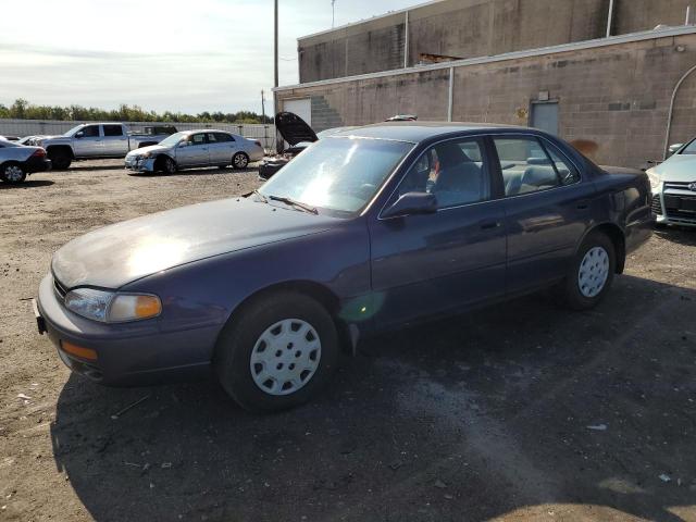 TOYOTA CAMRY LE 1995 4t1sk12e5su587160