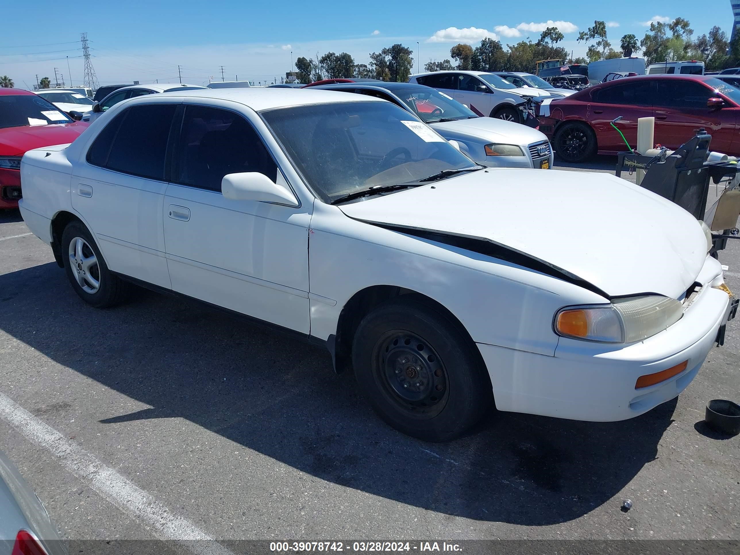 TOYOTA CAMRY 1995 4t1sk12e7su592618