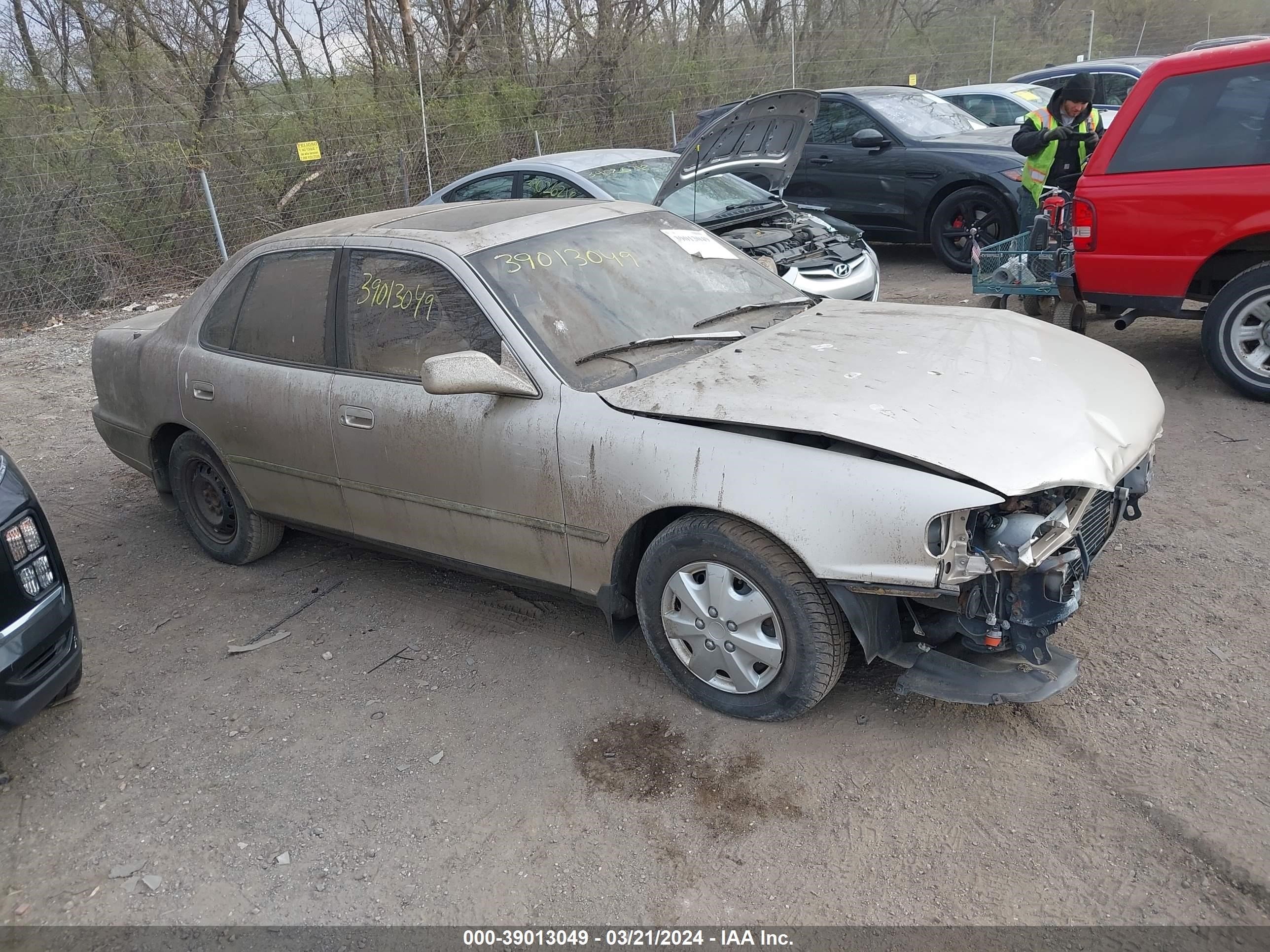 TOYOTA CAMRY 1993 4t1sk12e9pu310776