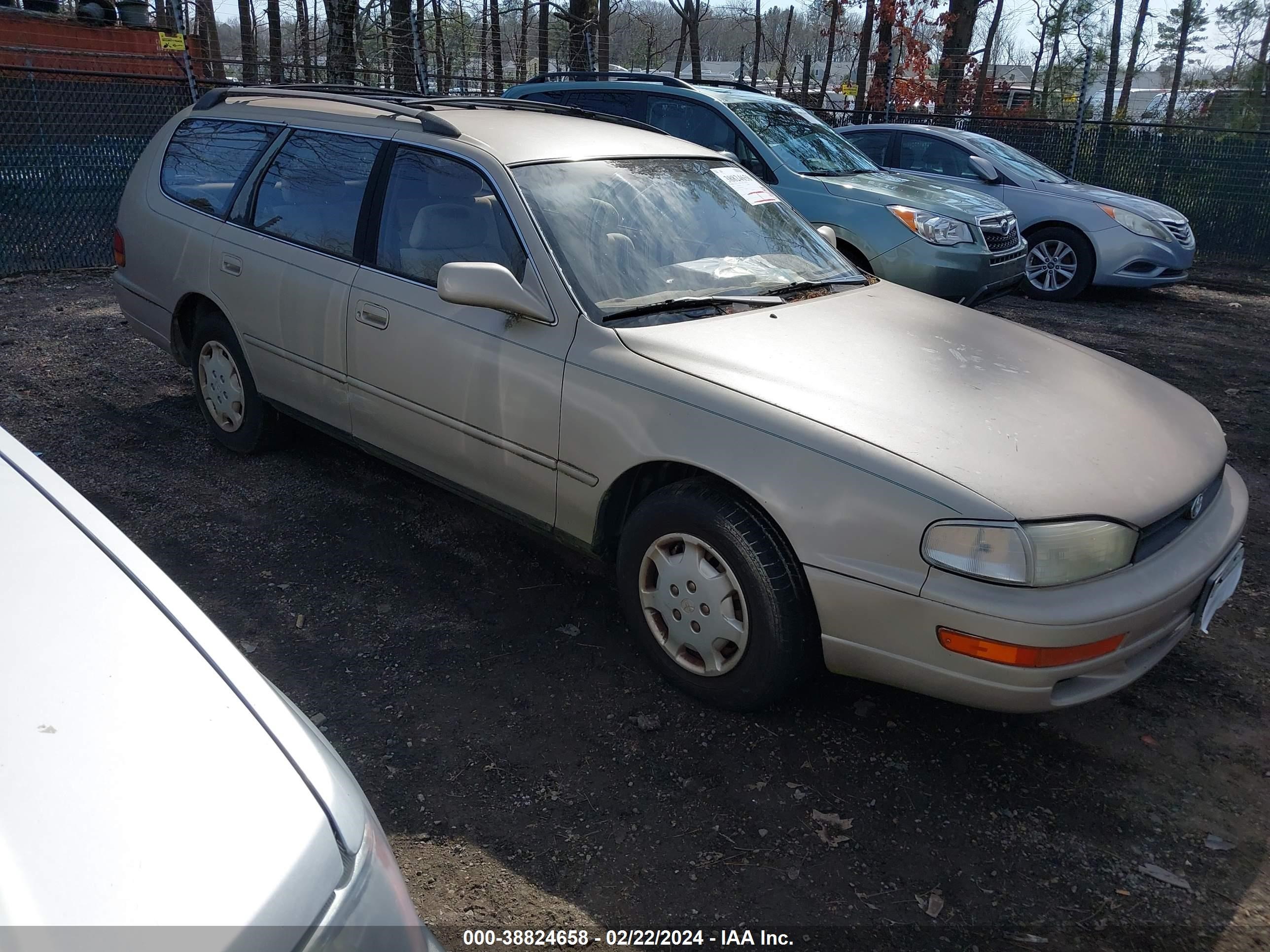 TOYOTA CAMRY 1994 4t1sk12w2ru454598