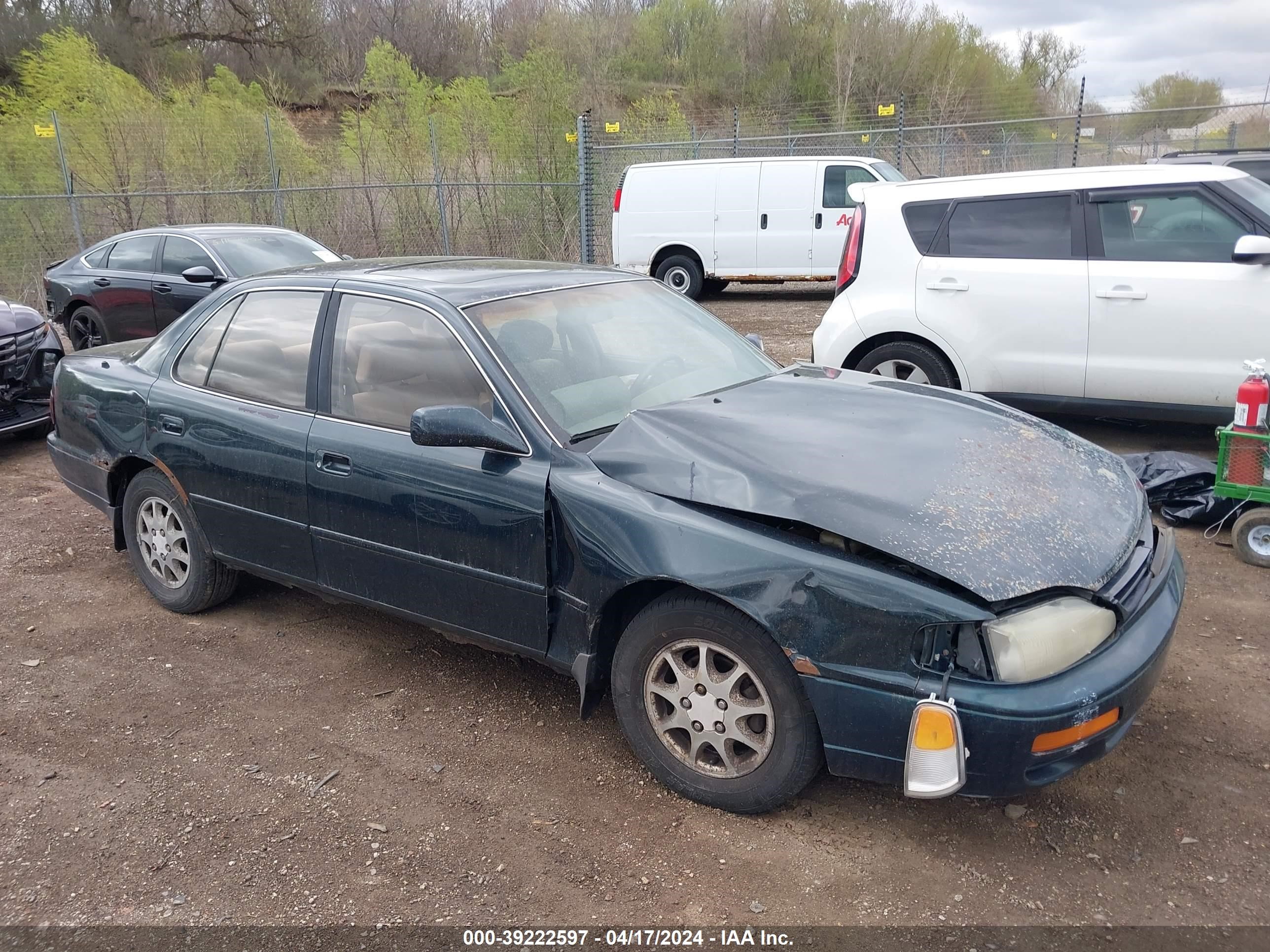 TOYOTA CAMRY 1995 4t1sk13e4su591960