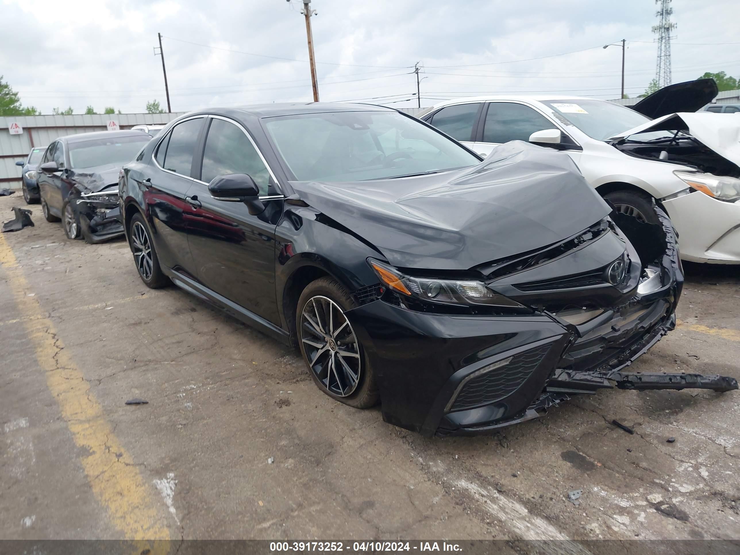 TOYOTA CAMRY 2024 4t1t11ak3ru889667