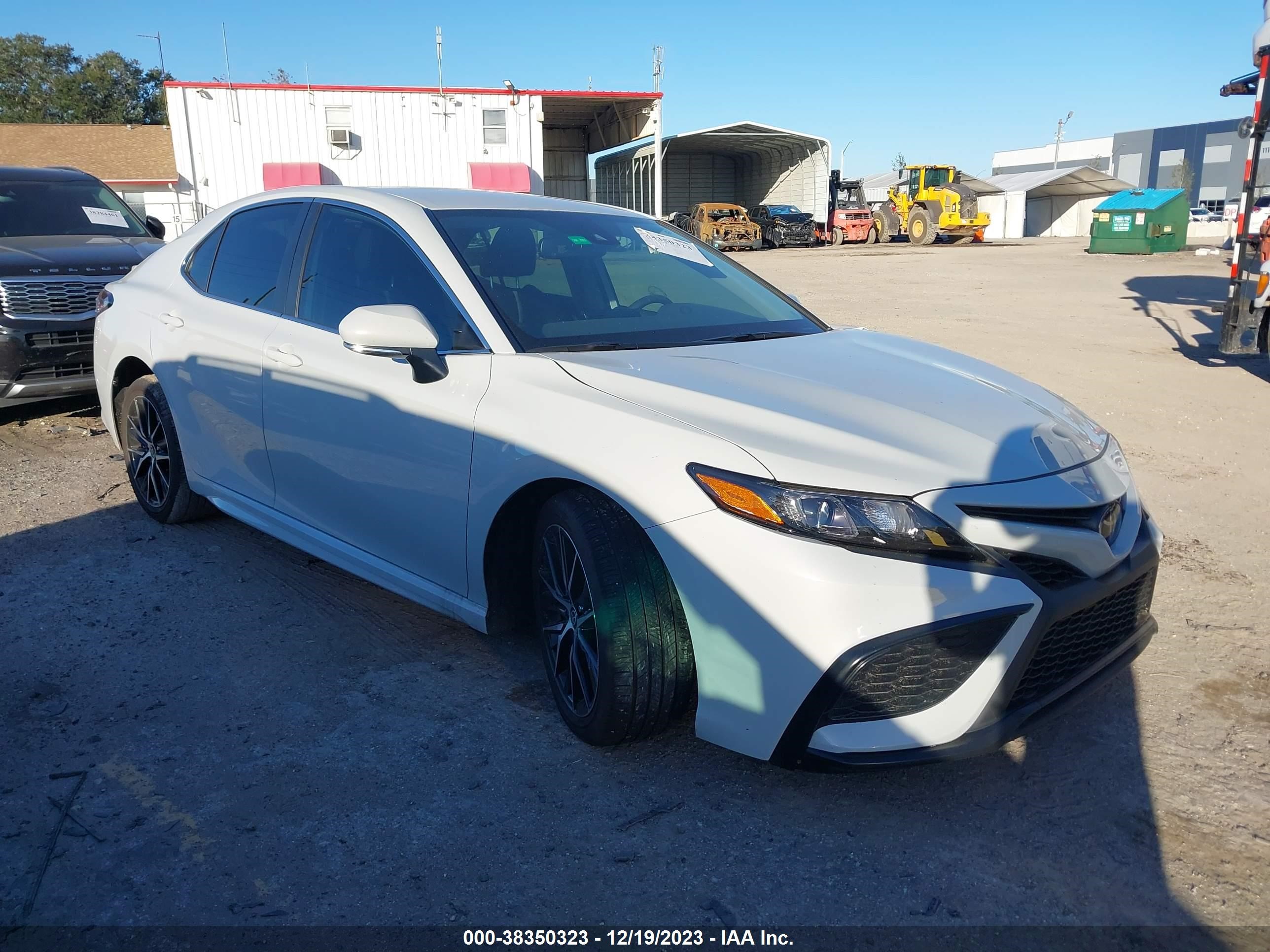 TOYOTA CAMRY 2024 4t1t11ak9ru188695