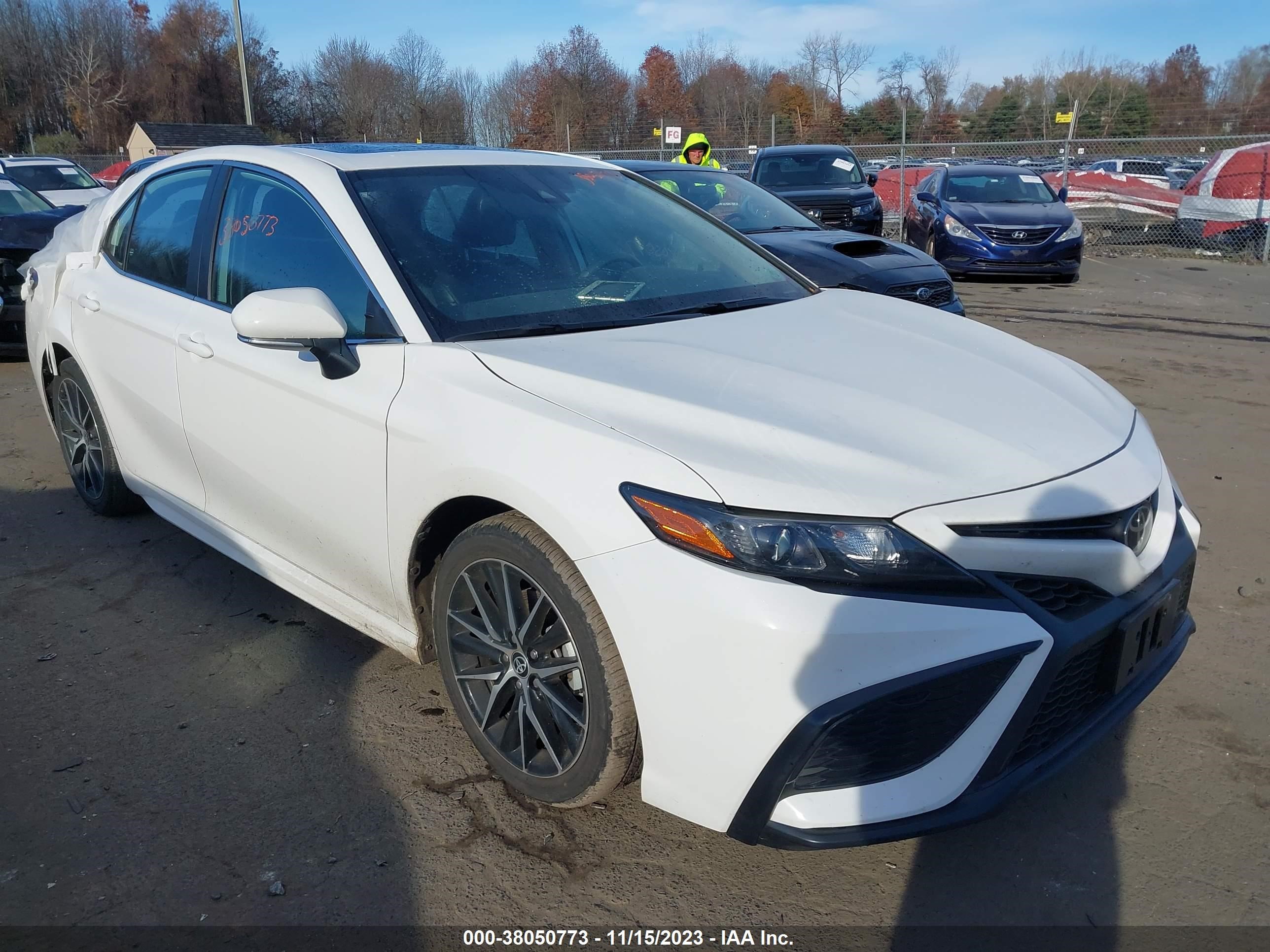 TOYOTA CAMRY 2022 4t1t11akxnu013690