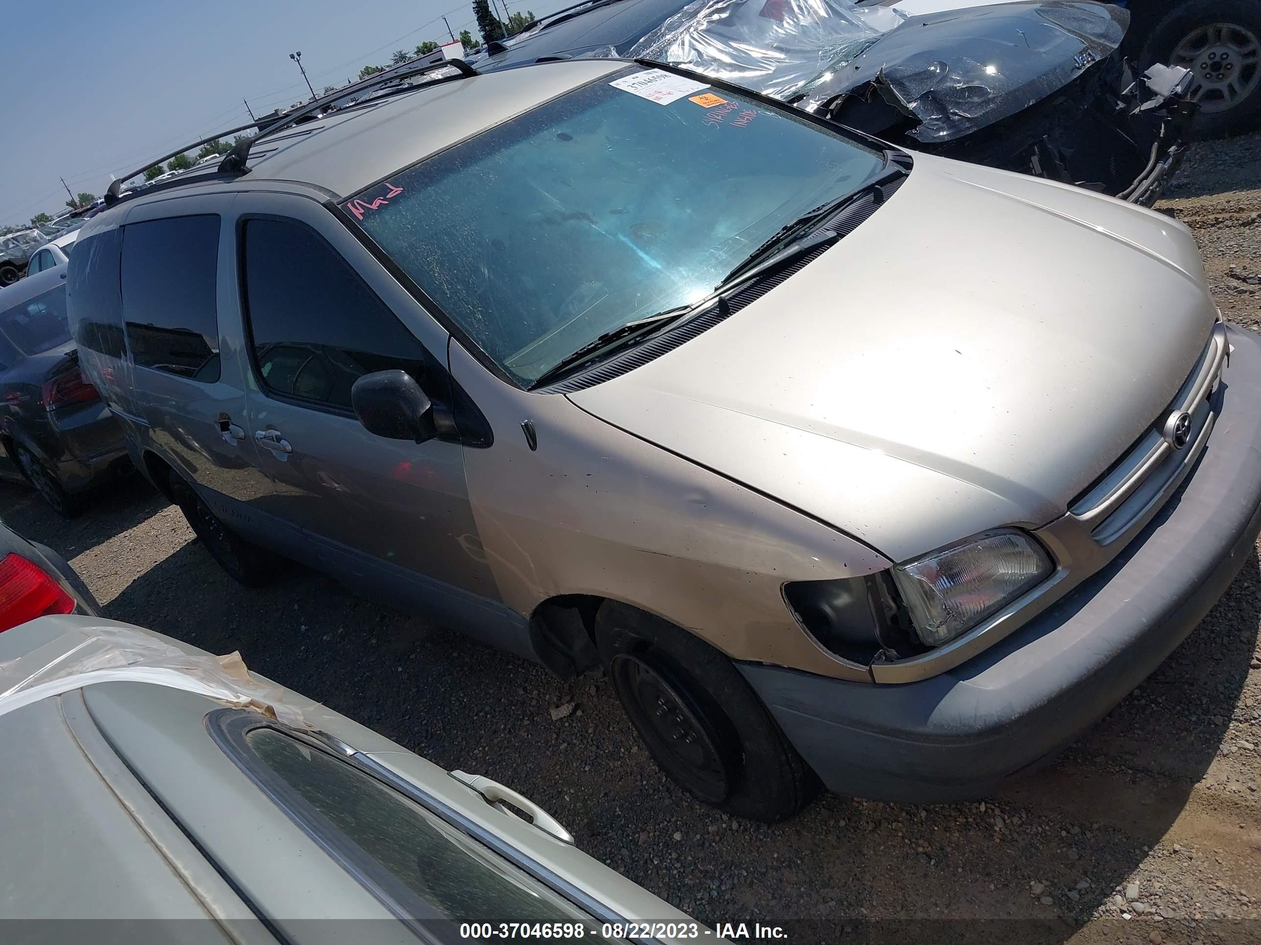 TOYOTA SIENNA 2000 4t3gf19c1yu313176