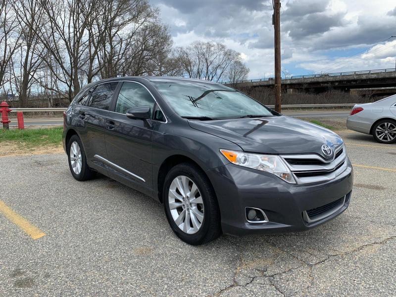 TOYOTA VENZA LE 2013 4t3za3bb5du072110