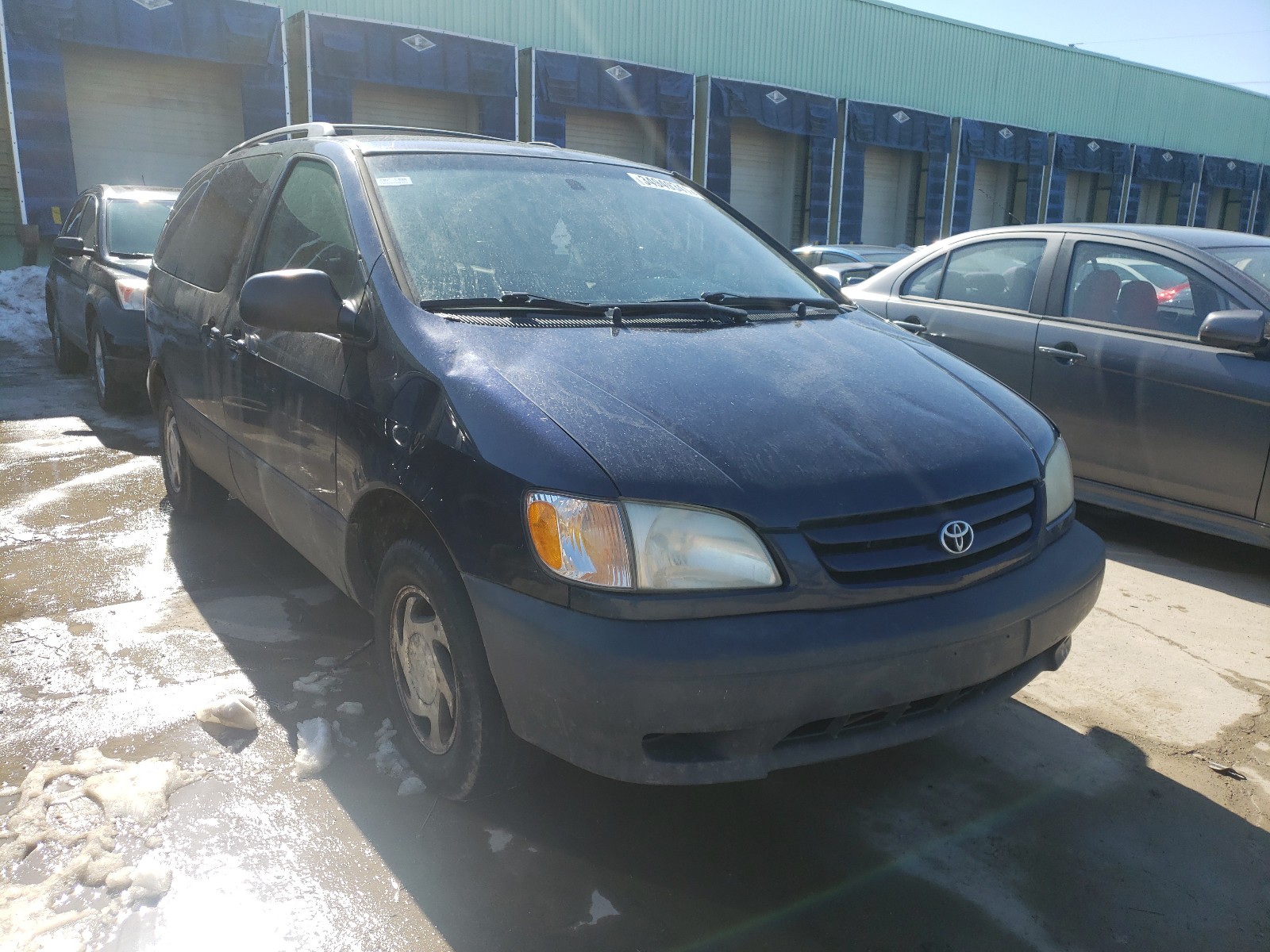 TOYOTA SIENNA LE 2001 4t3zf13c01u389561