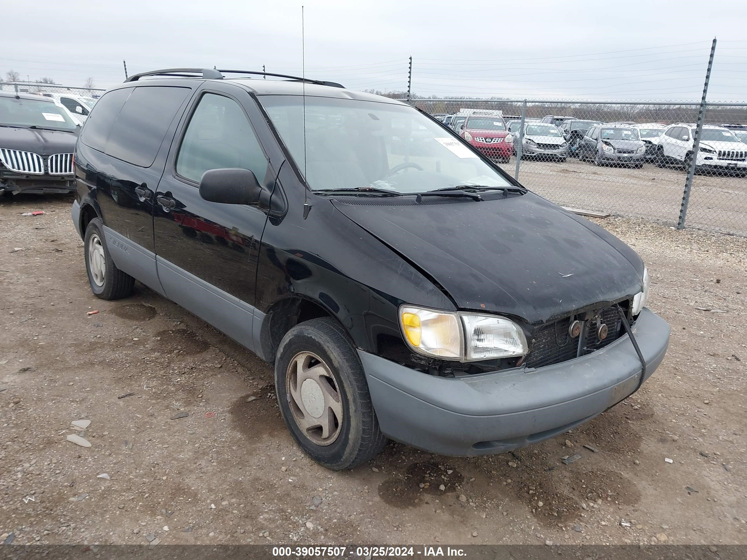 TOYOTA SIENNA 2000 4t3zf13c0yu188382