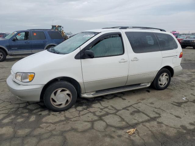 TOYOTA SIENNA LE 2000 4t3zf13c0yu214026