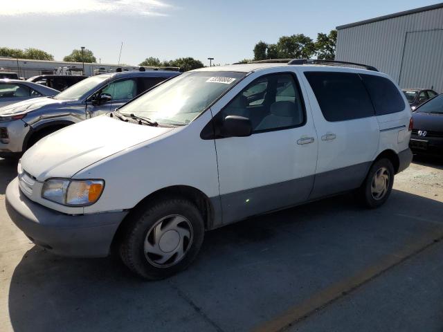 TOYOTA SIENNA LE 2000 4t3zf13c0yu225656