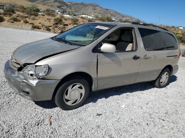 TOYOTA SIENNA LE 2002 4t3zf13c12u447856