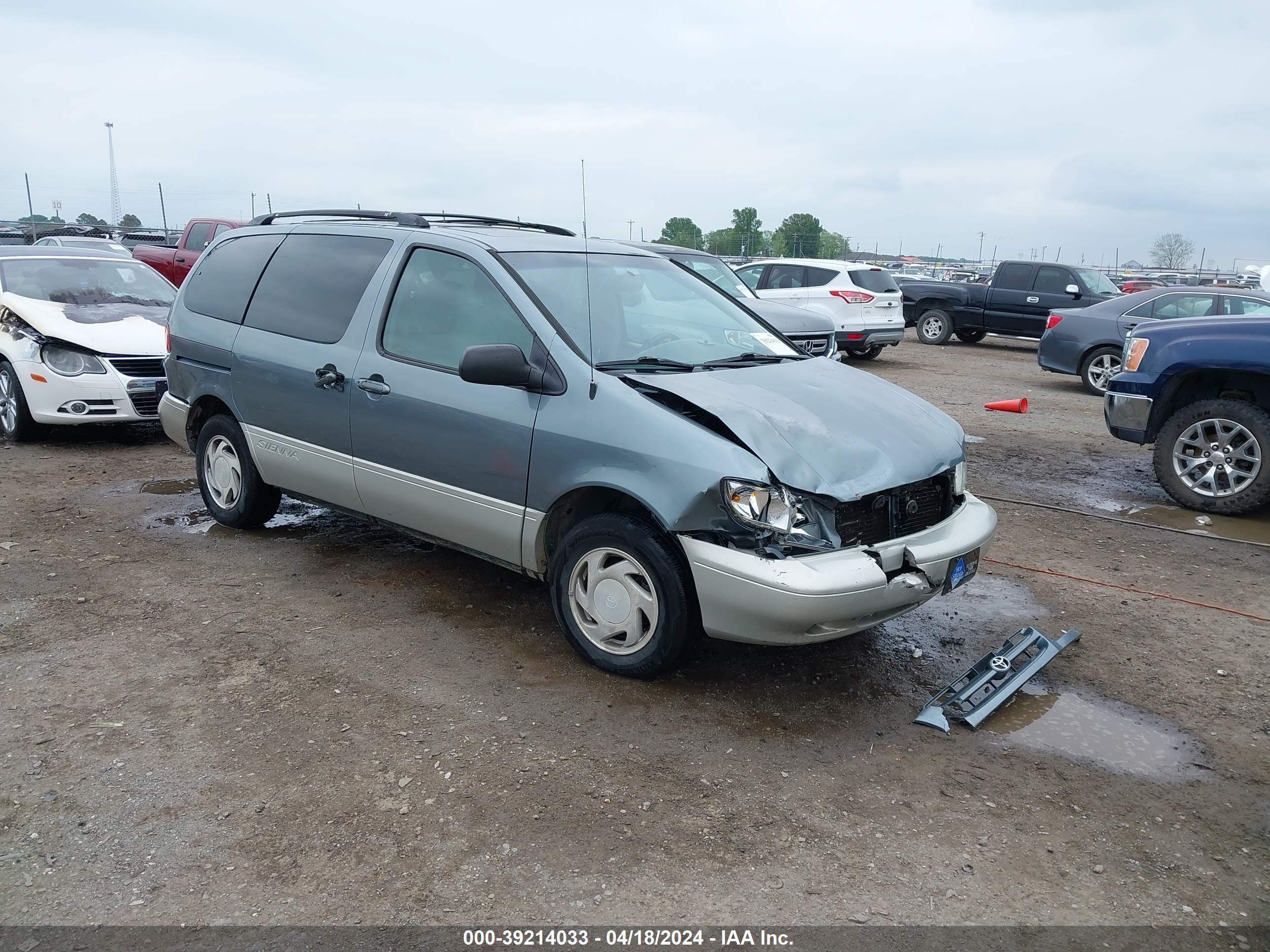 TOYOTA SIENNA 1998 4t3zf13c1wu087865